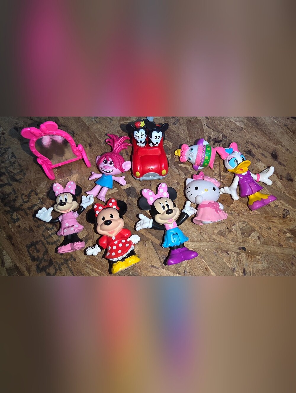 Minnie Mouse. Figurines bundle. Toys. Girls. Disney.